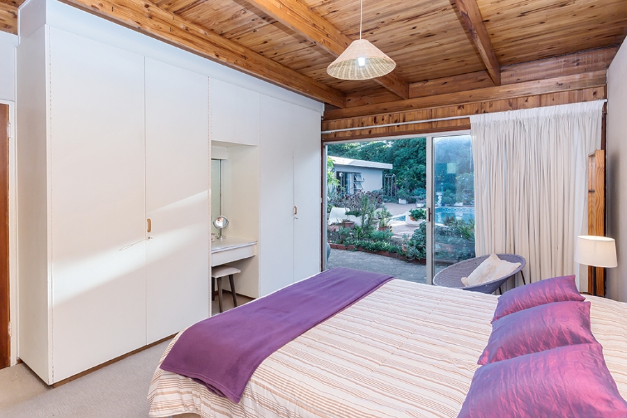 5 Bedroom Property for Sale in Table View Western Cape